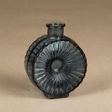 Riihimäen lasi Aurinkopullo koristepullo, ¼, suunnittelija Helena Tynell, ¼, pieni