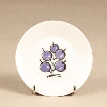 Arabia Tutti Frutti lautanen, musta viinimarja, suunnittelija Ulla Procope, musta viinimarja