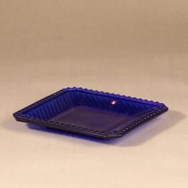 Nuutajärvi Bökars lautanen, Marimekko, suunnittelija Heikki Orvola,