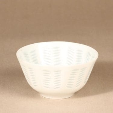 Arabia FK kulho, riisiposliini, suunnittelija Friedl Holzer-Kjellberg,