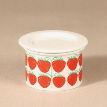 Arabia Pomona mansikka Purnukka, mansikka, suunnittelija Raija Uosikkinen,