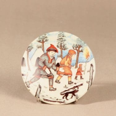 Arabia seinälautanen, Uuteen tulevaisuuteen, suunnittelija Andreas Alariesto, Uuteen tulevaisuuteen, Uuteen tulevaisuuteen, lappi-aihe, naivismi