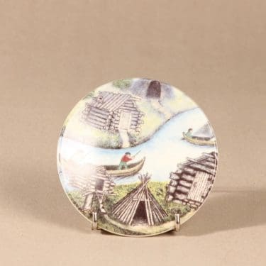 Arabia seinälautanen, Kalakämppä, suunnittelija Andreas Alariesto, Kalakämppä, Kalakämppä, lappi-aihe, naivismi