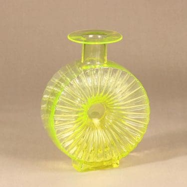 Riihimäen Lasi   Aurinkopullo, ¾, suunnittelija Helena Tynell,