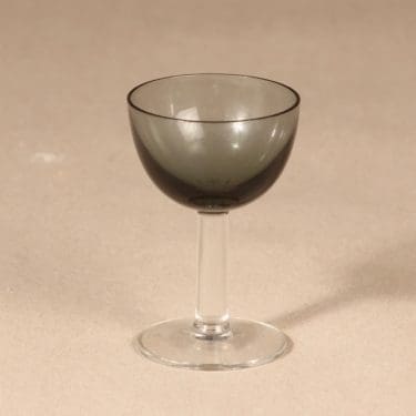 Nuutajärvi 1125 liköörilasi, harmaa, suunnittelija Saara Hopea,