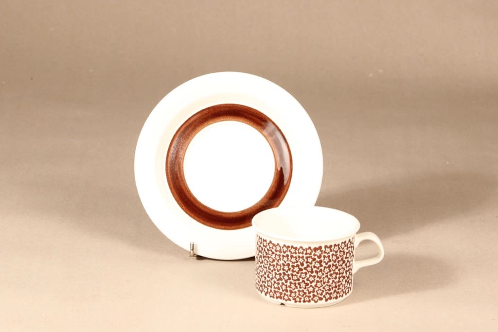 Arabia Faenza kukka teekuppi, ruskeakukka, suunnittelija Inkeri Seppälä, ruskeakukka, serikuva, kukka-aihe kuva 2