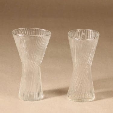 Nuutajärvi Vilja maljakko, 2 kpl, 2 kpl, suunnittelija Oiva Toikka, 2 kpl, pieni