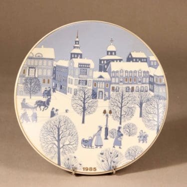 Arabia Christmas plate 1985 designer Raija Uosikkinen
