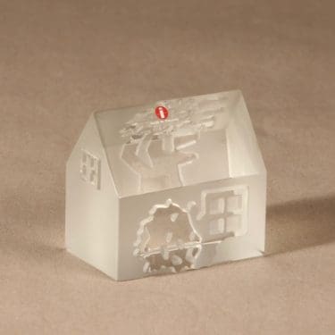 Iittala Iittalan kylä Puutalo, signeerattu|numeroitu, suunnittelija Jorma Vennola, signeerattu, numeroitu