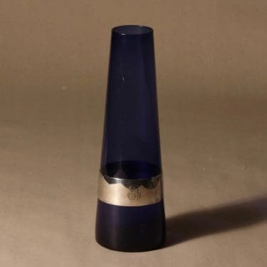 Nuutajärvi SH 105 vase, silver hoop, Saara Hopea