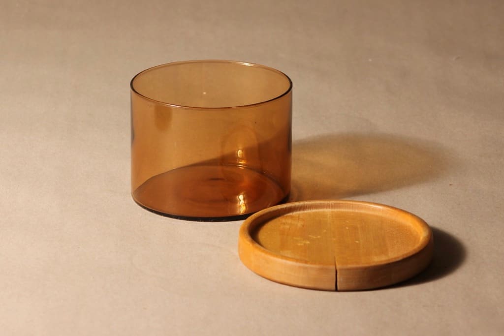 Nuutajärvi Purtilo jar, wooden lid, designer Kaj Franck, 2