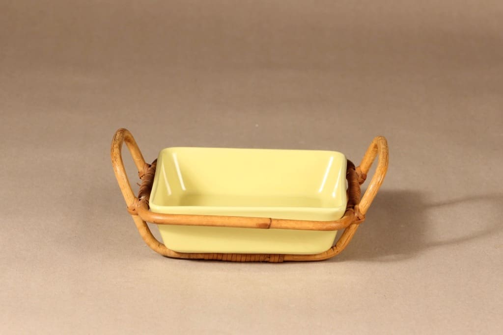 Arabia Kilta kulho rottinkikorilla, keltainen, suunnittelija Kaj Franck, rottinkikori kuva 2