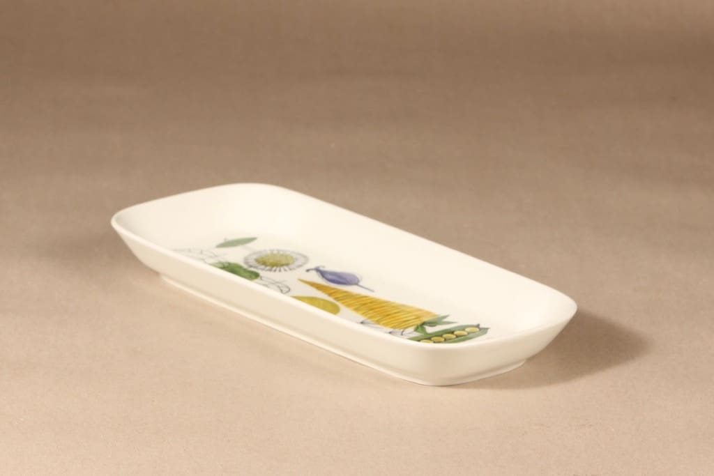 Arabia Vegeta tarjoilukulho, käsinmaalattu, suunnittelija Esteri Tomula, käsinmaalattu, käsinmaalattu, vihannesaihe, matala