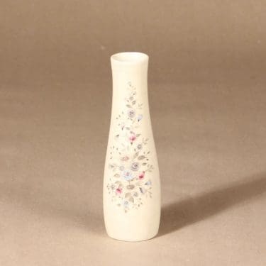 Arabia Fennica maljakko, käsinmaalattu|signeerattu, suunnittelija Esteri Tomula, käsinmaalattu, signeerattu, signeerattu, käsinmaalattu