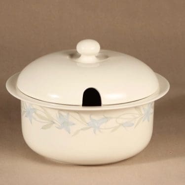 Arabia Sinikello terriini, sininen, suunnittelija Esteri Tomula, serikuva, kukka-aihe