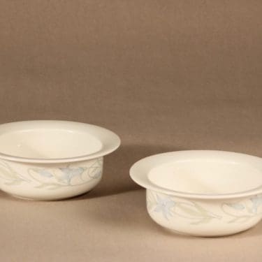 Arabia Sinikello annoskulho, sininen, 2 kpl, suunnittelija Esteri Tomula, serikuva, kukka-aihe