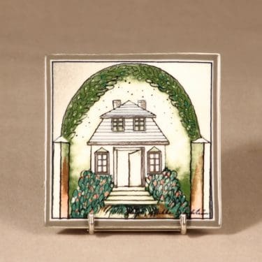 Arabia Mansikkapaikka, seinälaatta, suunnittelija Heljä Liukko-Sundström, seinälaatta, serikuva, pieni