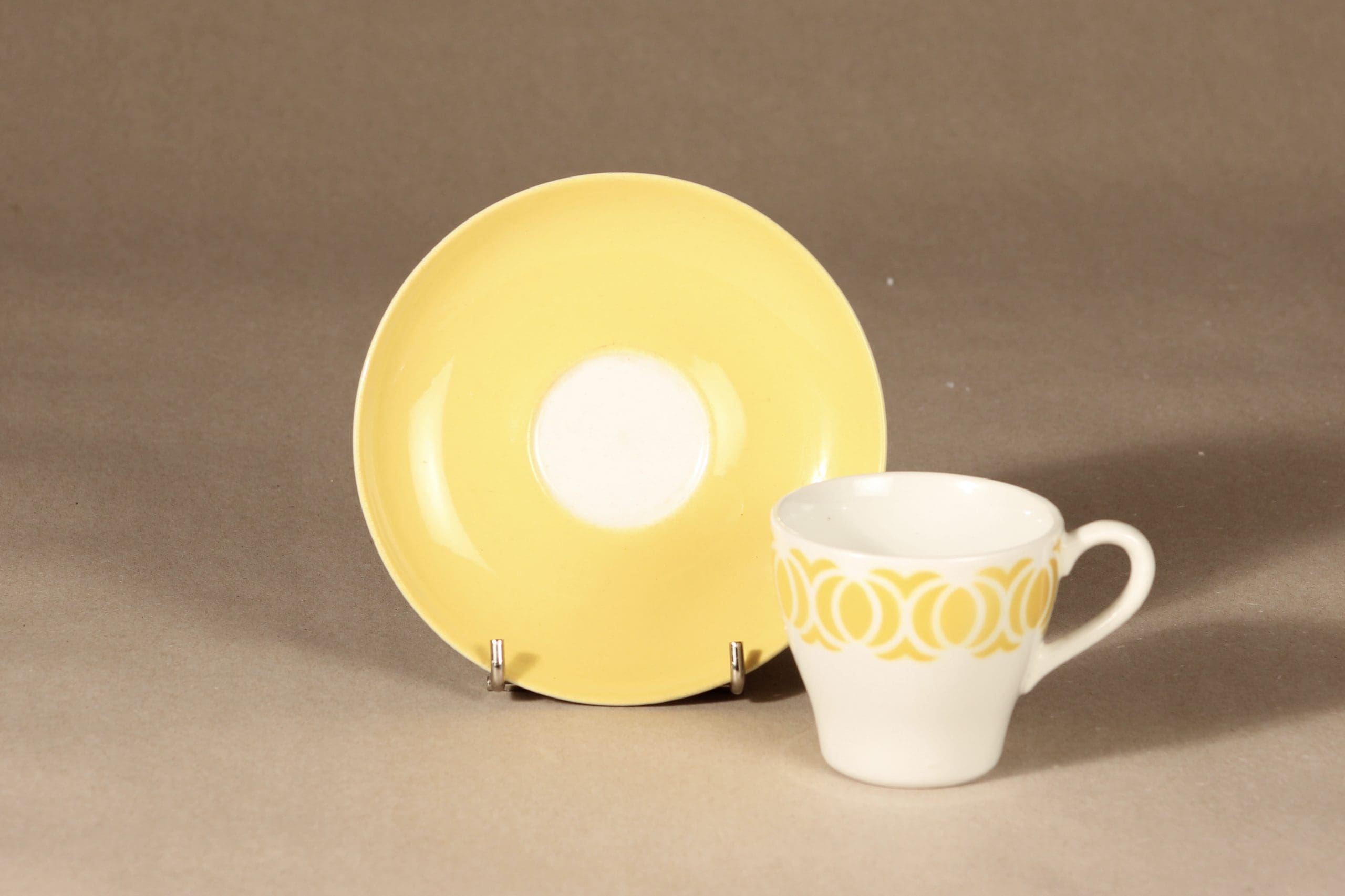 Arabia EC coffee cup, yellow blow decorative 2