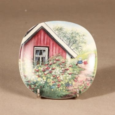 Arabia seinälautanen, Kotiseudun kevät, suunnittelija Anita Rantanen-Siemers, Kotiseudun kevät, pieni