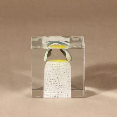 Nuutajärvi Vuosikuutio 1986, signeerattu, numeroitu, suunnittelija Oiva Toikka, signeerattu, numeroitu, signeerattu, numeroitu, 1986