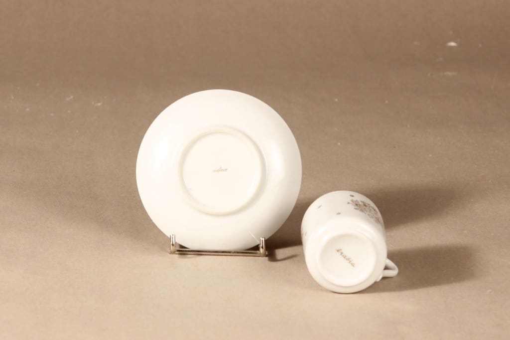 Arabia OC mokkakuppi, käsinmaalattu, suunnittelija Esteri Tomula, käsinmaalattu, käsinmaalattu, signeerattu kuva 3