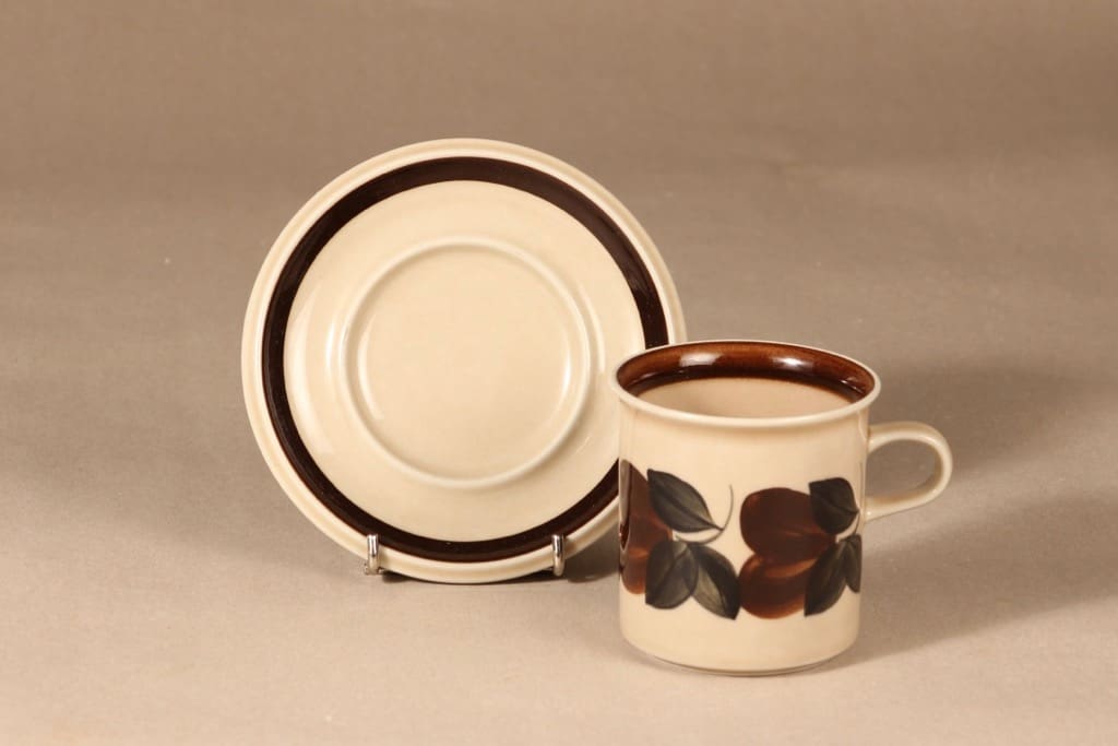 Arabia Ruija kaakaokuppi, käsinmaalattu, suunnittelija Raija Uosikkinen, käsinmaalattu, käsinmaalattu kuva 2