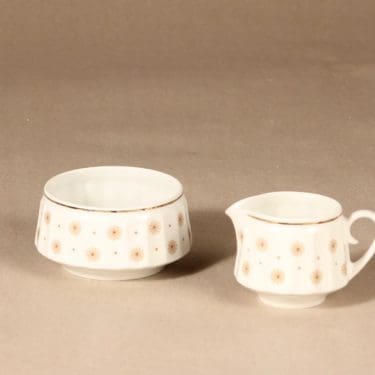 Arabia Roksana sokerikko ja kermakko, kulta, suunnittelija Richard Lindh, serikuva, kukka