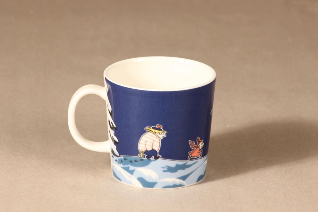 Arabia Moomin mug Winter night designer Tove Slotte 3