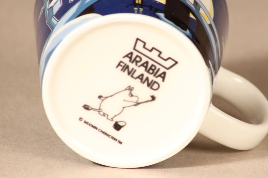 Arabia Moomin mug Winter night designer Tove Slotte 4