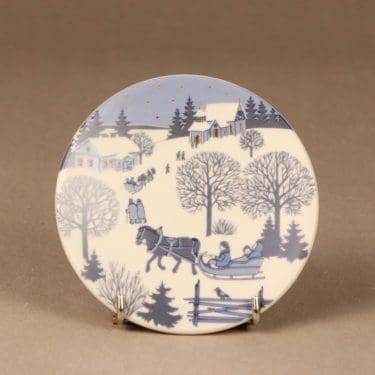 Arabia wall late Landscape designer Raija Uosikkinen