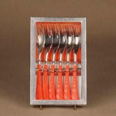 Hackman Colorina veitsi, oranssi, suunnittelija Nanny Still,