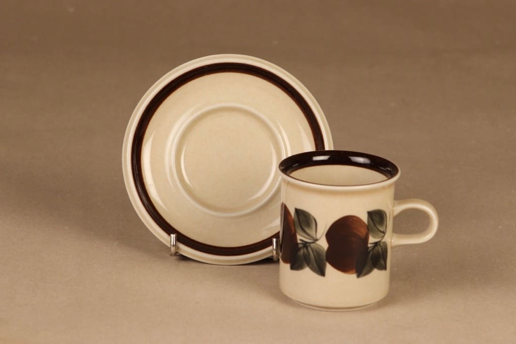 Arabia Ruija kahvikuppi, ruskea, suunnittelija Raija Uosikkinen, kuva 2