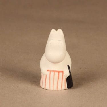 Arabia muumi figuuri, muumimamma, suunnittelija Tuulikki Pietilä, muumimamma, käsinmaalattu