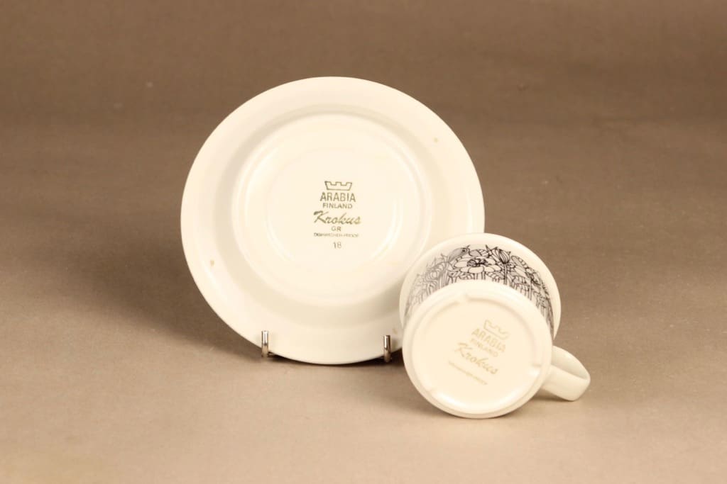 Arabia Krokus coffee cup, gray designer Esteri Tomula 3