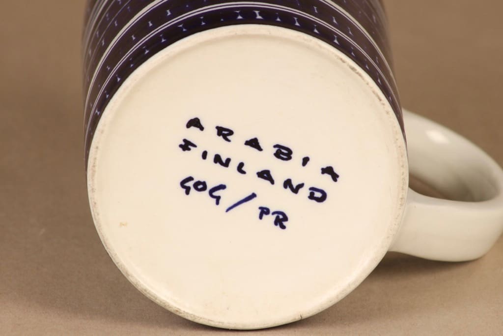 Arabia GO 4 hand-painted mug designer Gunvor Olin-Grönqvist 2