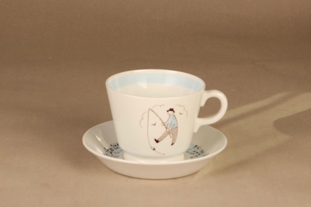 Arabia Harraste kaakaokuppi, Onkija, suunnittelija Raija Uosikkinen, Onkija, kuparipainokoriste