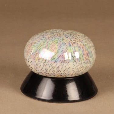 Arabia Pro Arte rasia, kannellinen, suunnittelija Gunvor Olin-Grönqvist, kannellinen, signeerattu, numeroitu