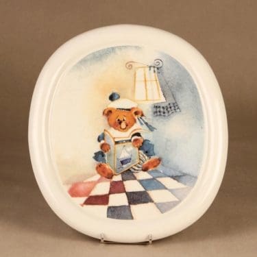 Arabia Veikka unelmoi seinälautanen, suunnittelija Minna Immonen, Lapsi-aihe