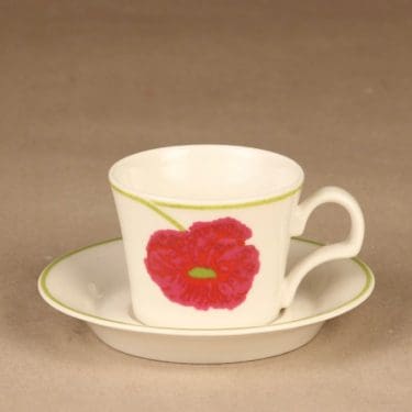 Arabia Illusia kahvikuppi, punainen, suunnittelija Fujiwo ishimoto, serikuva