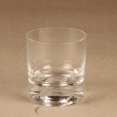 Nuutajärvi lasi, Tilaustyö Finnairille, suunnittelija Oiva Toikka, Tilaustyö Finnairille, lintu, tilaustyö