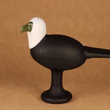 Nuutajärvi lintu , Kotka, suunnittelija Oiva Toikka, Kotka, suuri