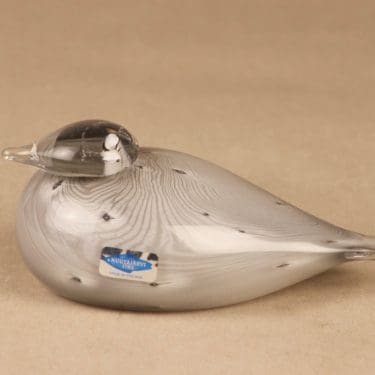 Nuutajärvi lintu , Untuvikko, suunnittelija Oiva Toikka, Untuvikko, signeerattu