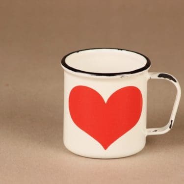 Finel Sydän muki, emali, suunnittelija Gunvor Olin-Grönqvist, emali, sydän