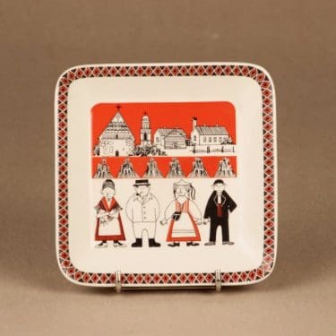 Arabia G wall plate Häme designer Raija Uosikkinen