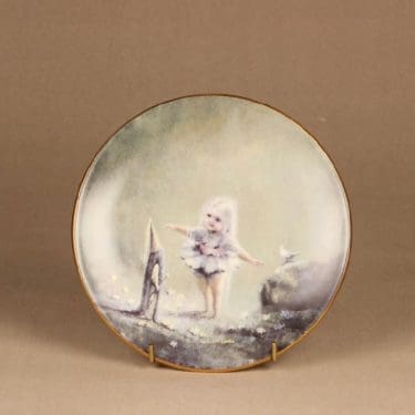 Arabia Wall plate Flower Valley designer Sussi Anna Åberg