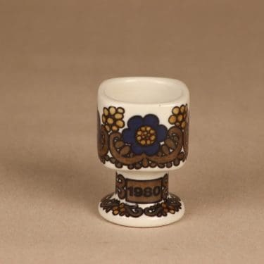 Arabia Kalevala Annual egg cup 1978 designer Raija Uosikkinen