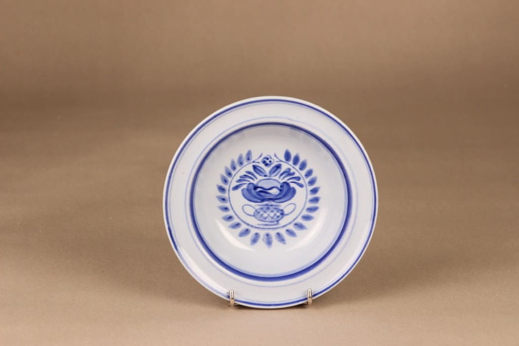 Arabia Blue Rose lautanen, syvä, suunnittelija Svea Granlund, syvä , käsinmaalattu,kukka-aihe kuva 2