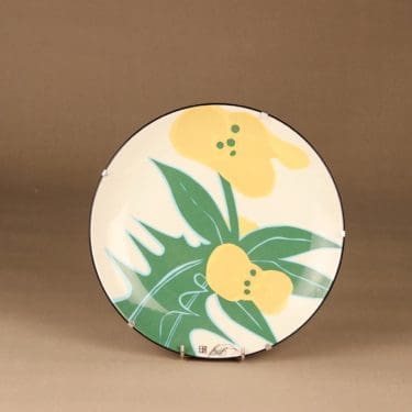 Arabia Floria seinälautanen, Julia, suunnittelija Howard Smith, Julia, kukka, serikuva