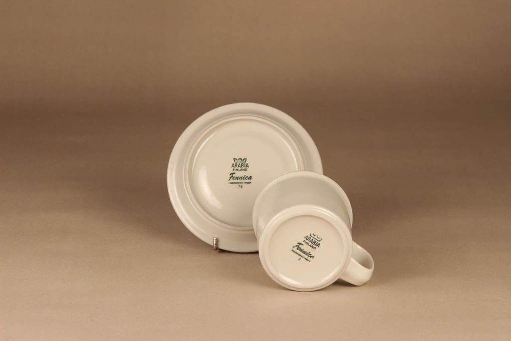 Arabia Fennica mug and saucer designer Richard Lindh 3