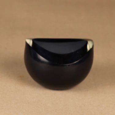 Nuutajärvi KF 233 bowl signed designer Kaj Franck